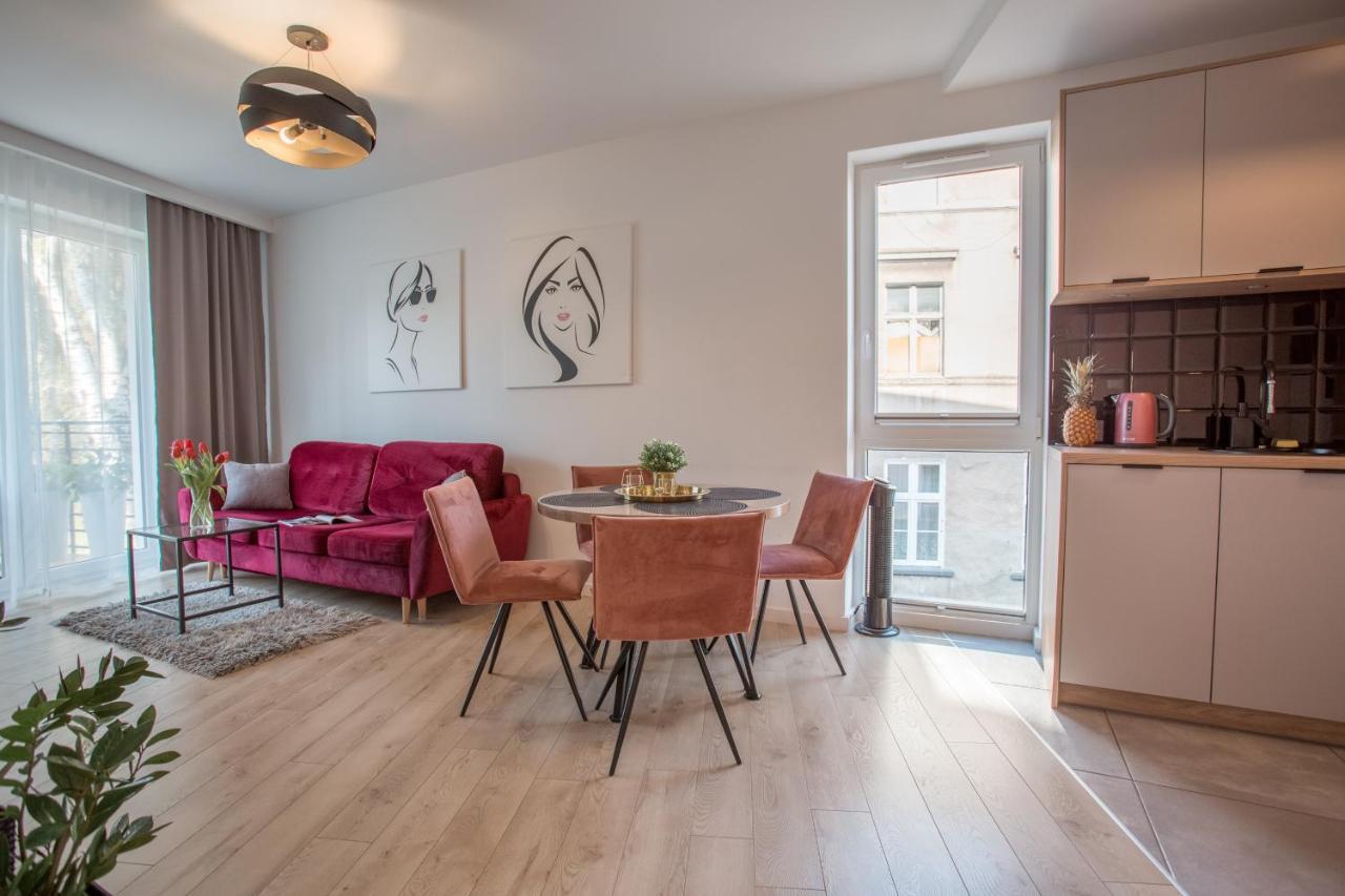 Apartment W&k White&grey - Faktura Vat, Parking Koszalin