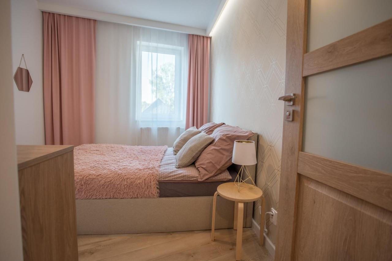 W&k White&grey - Faktura Vat, Parking Apartment